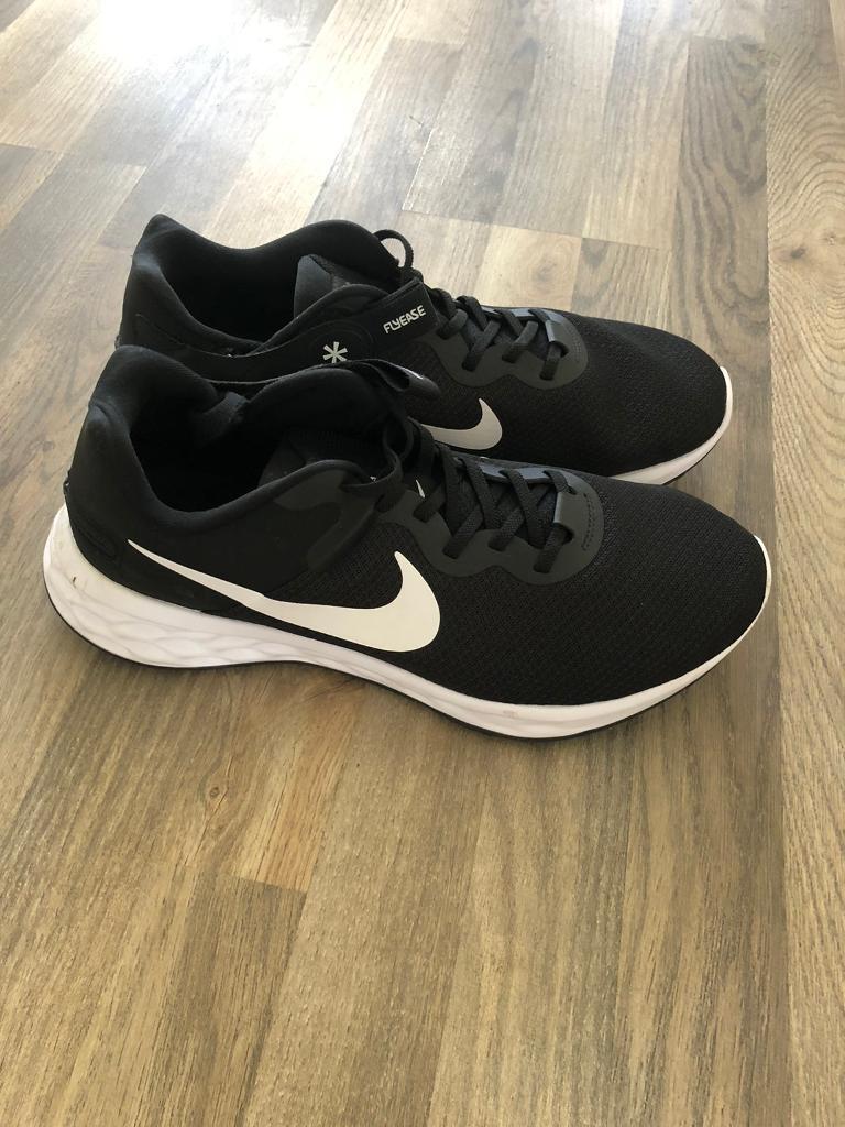 size 12 trainers wide fit